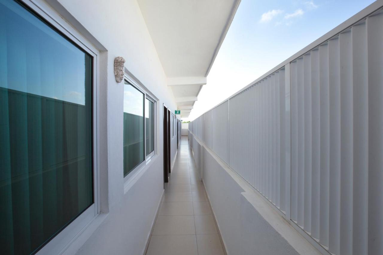 Hotel Del Sol Cancun Exterior photo