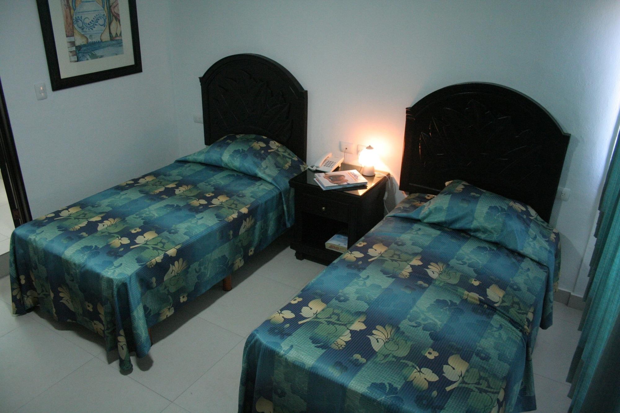 Hotel Del Sol Cancun Exterior photo