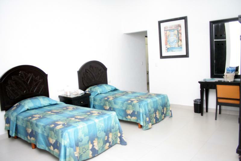 Hotel Del Sol Cancun Exterior photo